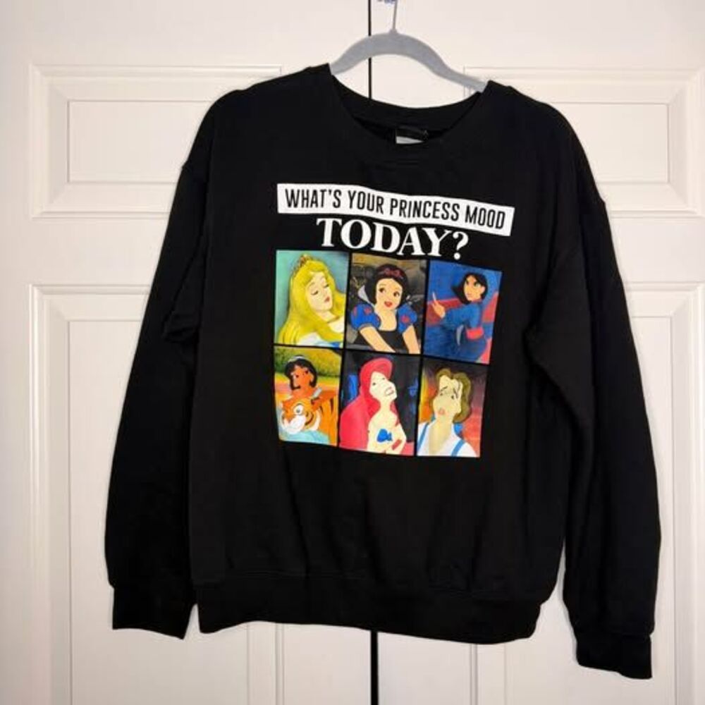 disney princess mood graphic sweatshirt black size large